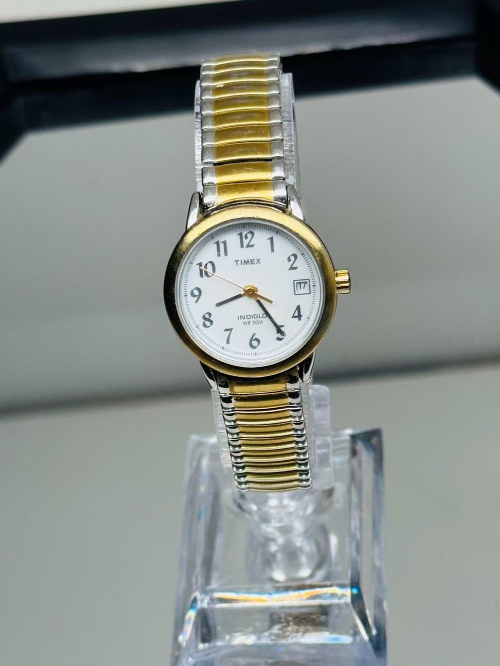 Vintage Timex Indiglo Women’s Quartz Date Two Tone Watch New Battery Runs